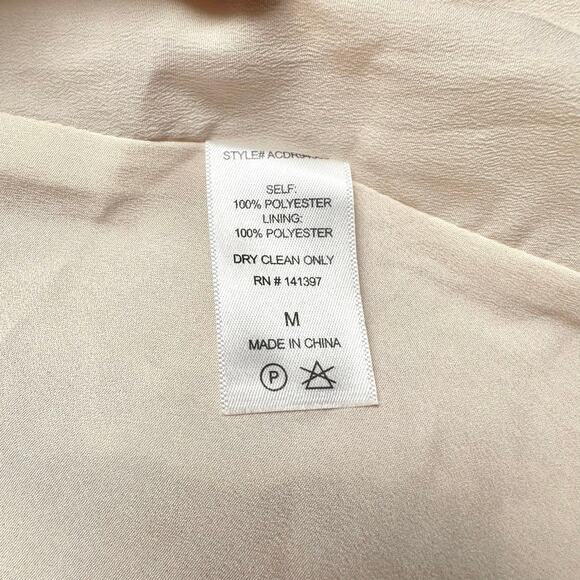 ASTR The Label | Women | Marcela Floral Halter Neck Backless Wrap Dress | Medium - Picture 8 of 10